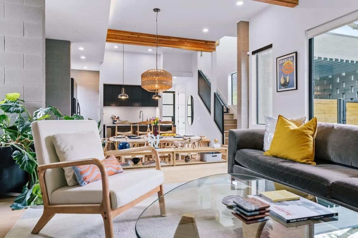 Luxe Minutes From Ut & Downtown