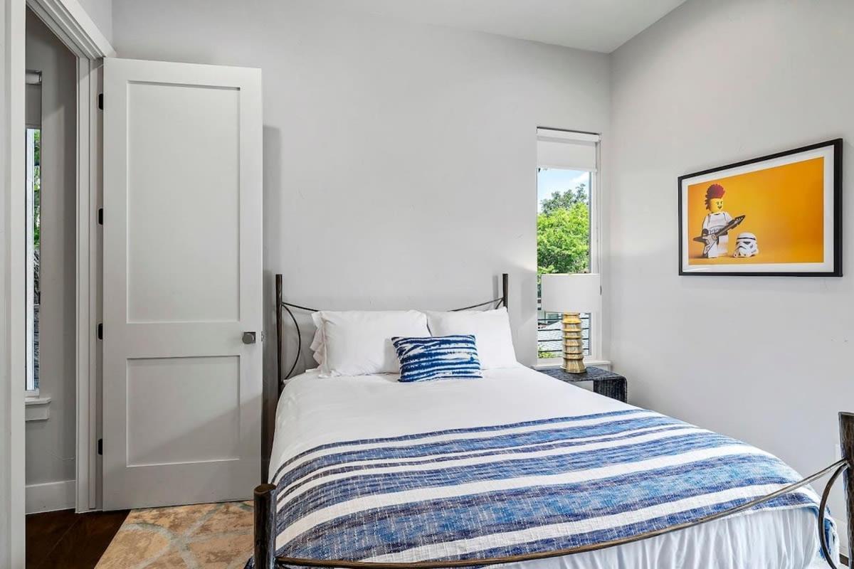 Luxury Compound In South Lamar Holiday home *