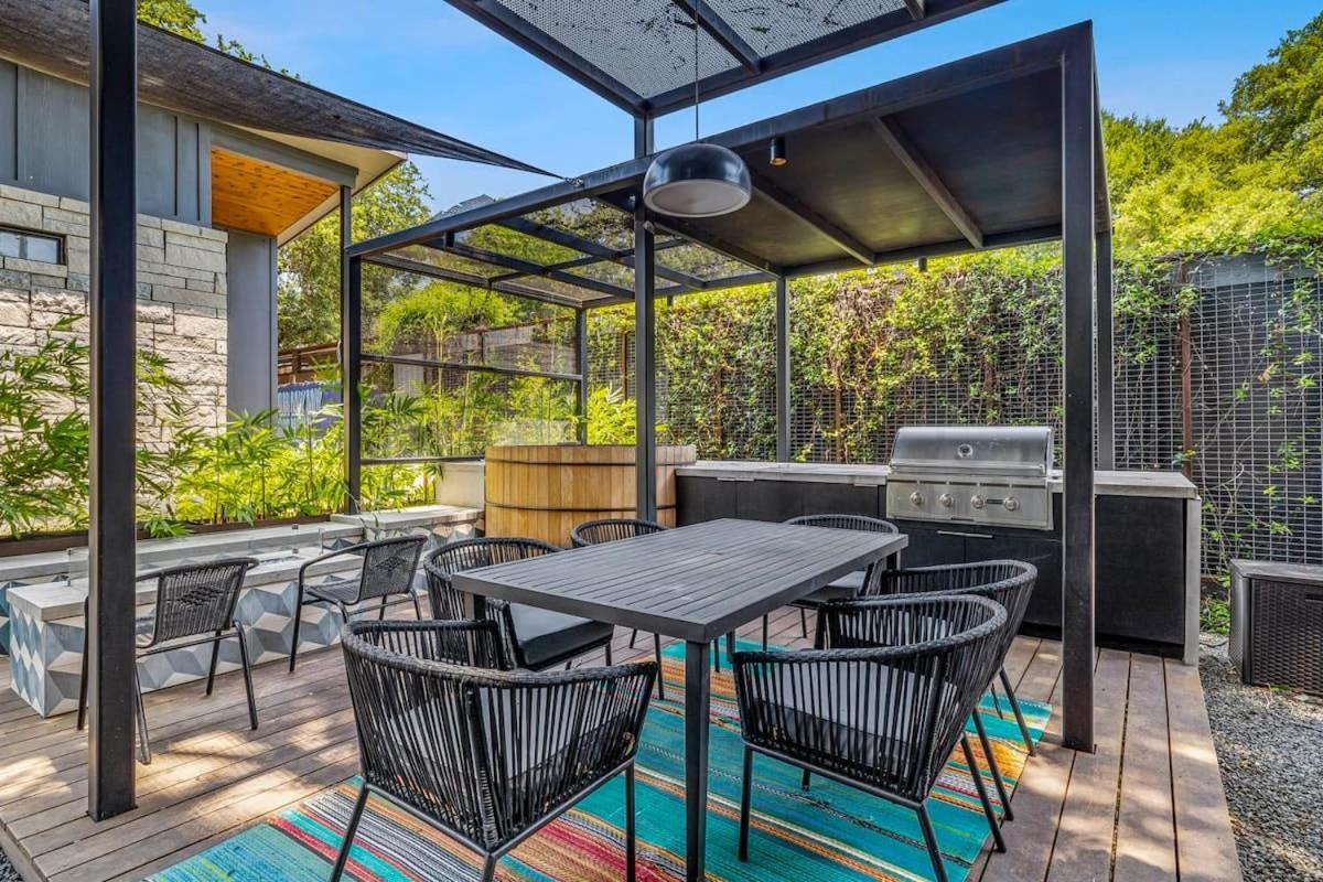 Holiday home Luxury Compound In South Lamar *