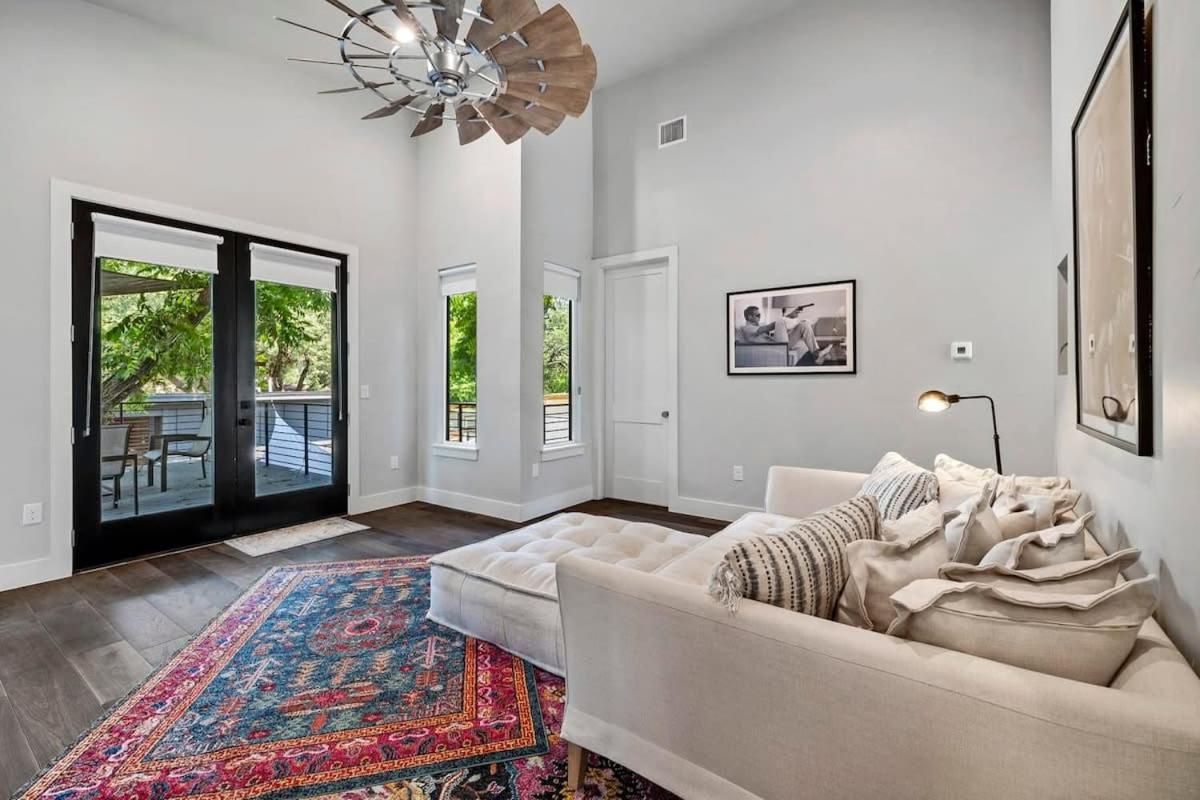 Holiday home Luxury Compound In South Lamar