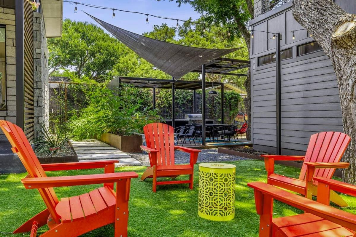 Luxury Compound In South Lamar