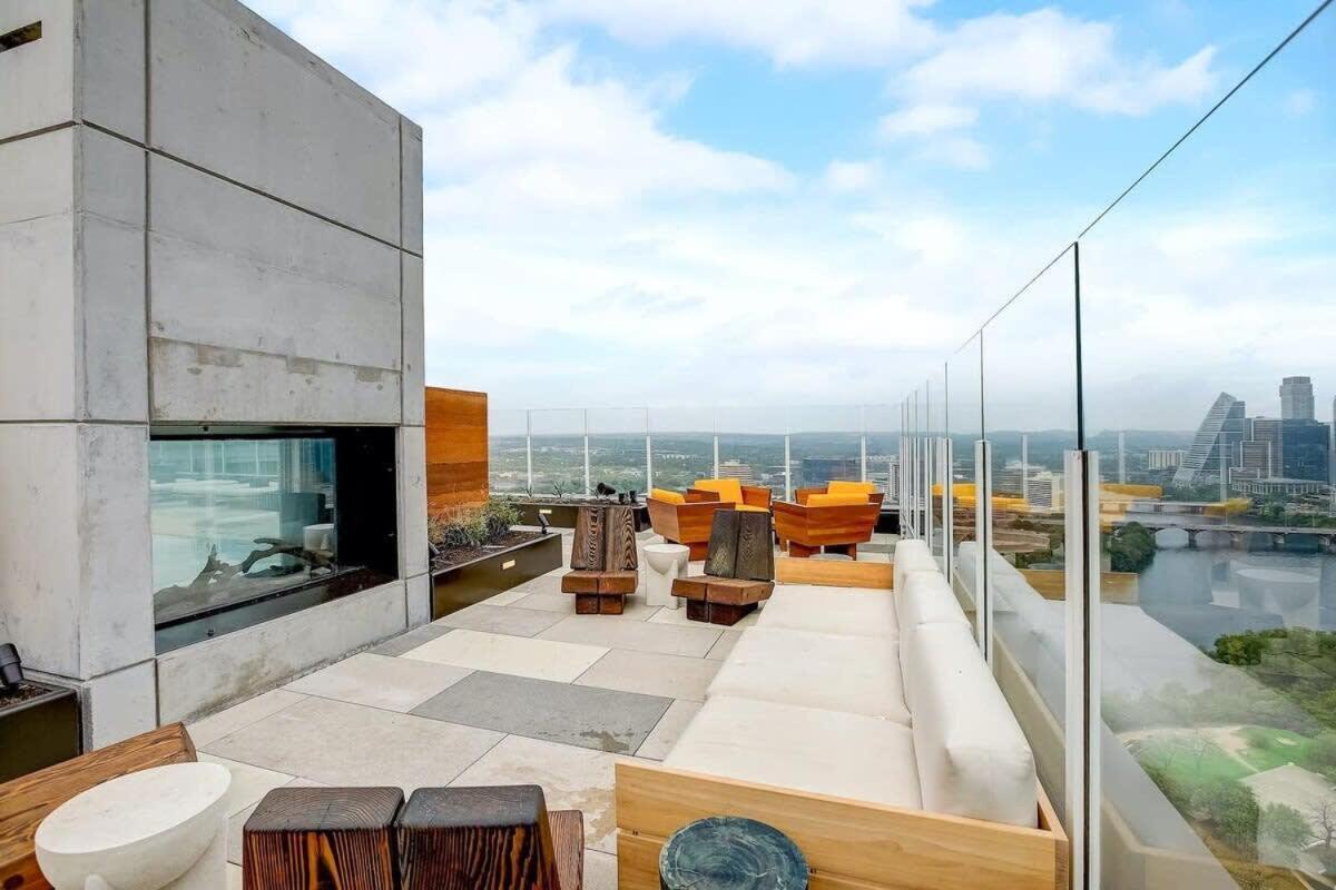 Holiday home Modern Rainey St Oasis - Pool & Stunning Views