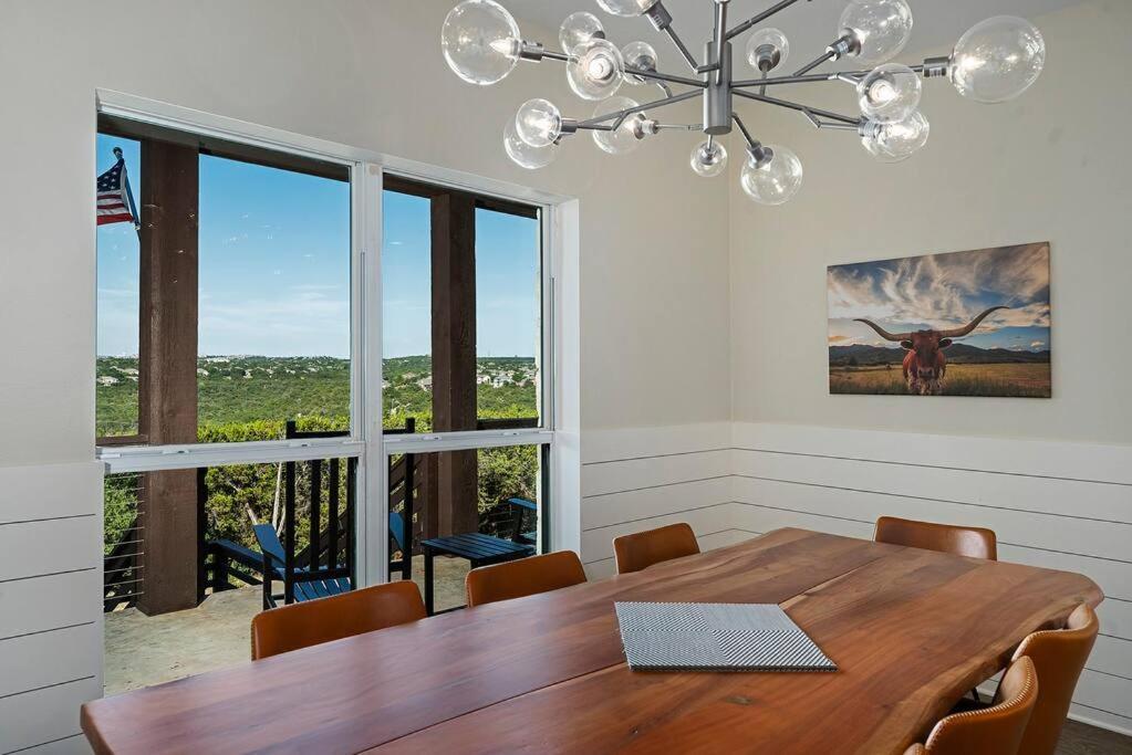 Vista Grande - Beautiful Views & Access Holiday home Austin