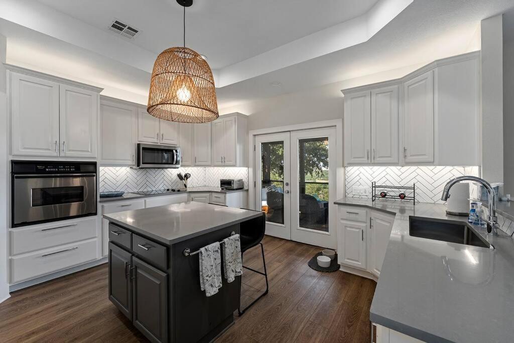 Vista Grande - Beautiful Views & Access * Austin
