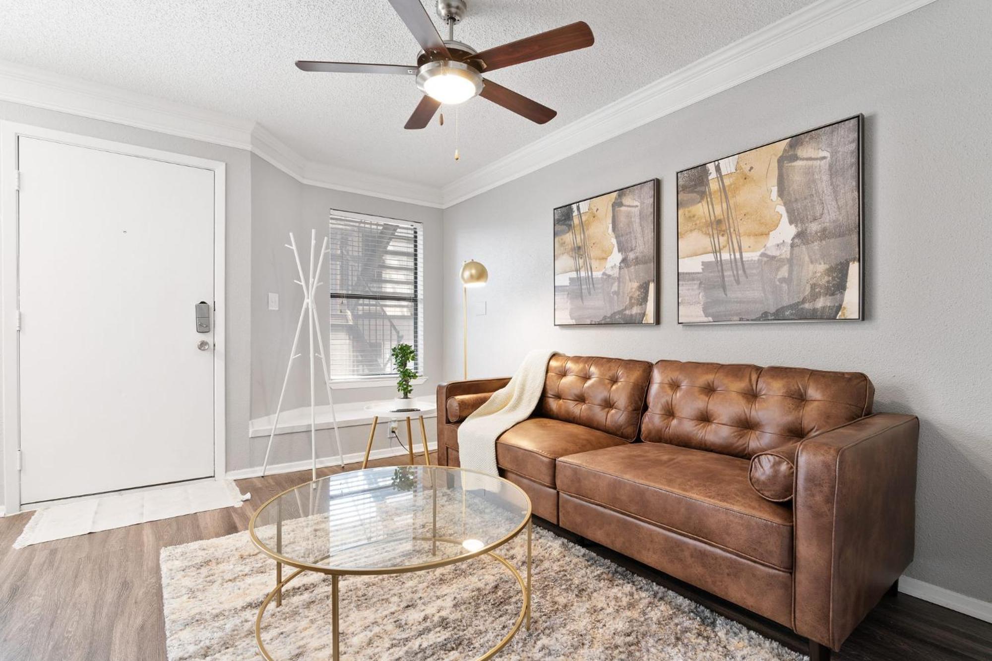 Apartment Chic Urban Retreat North Lamar Austin