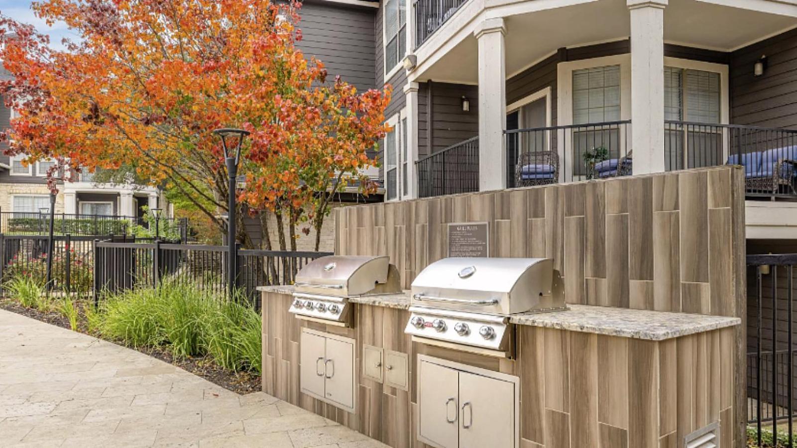 Landing At Preserve At Rolling Oaks - 1 Bedroom In Rolling Oaks Apartment Austin