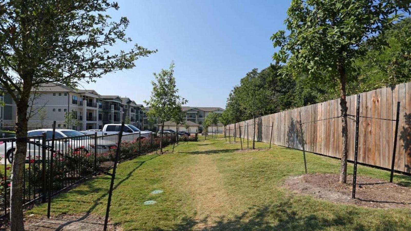 Apartment Landing At Bridge At Southpark Meadows - 2 Bedrooms In Slaughter Creek