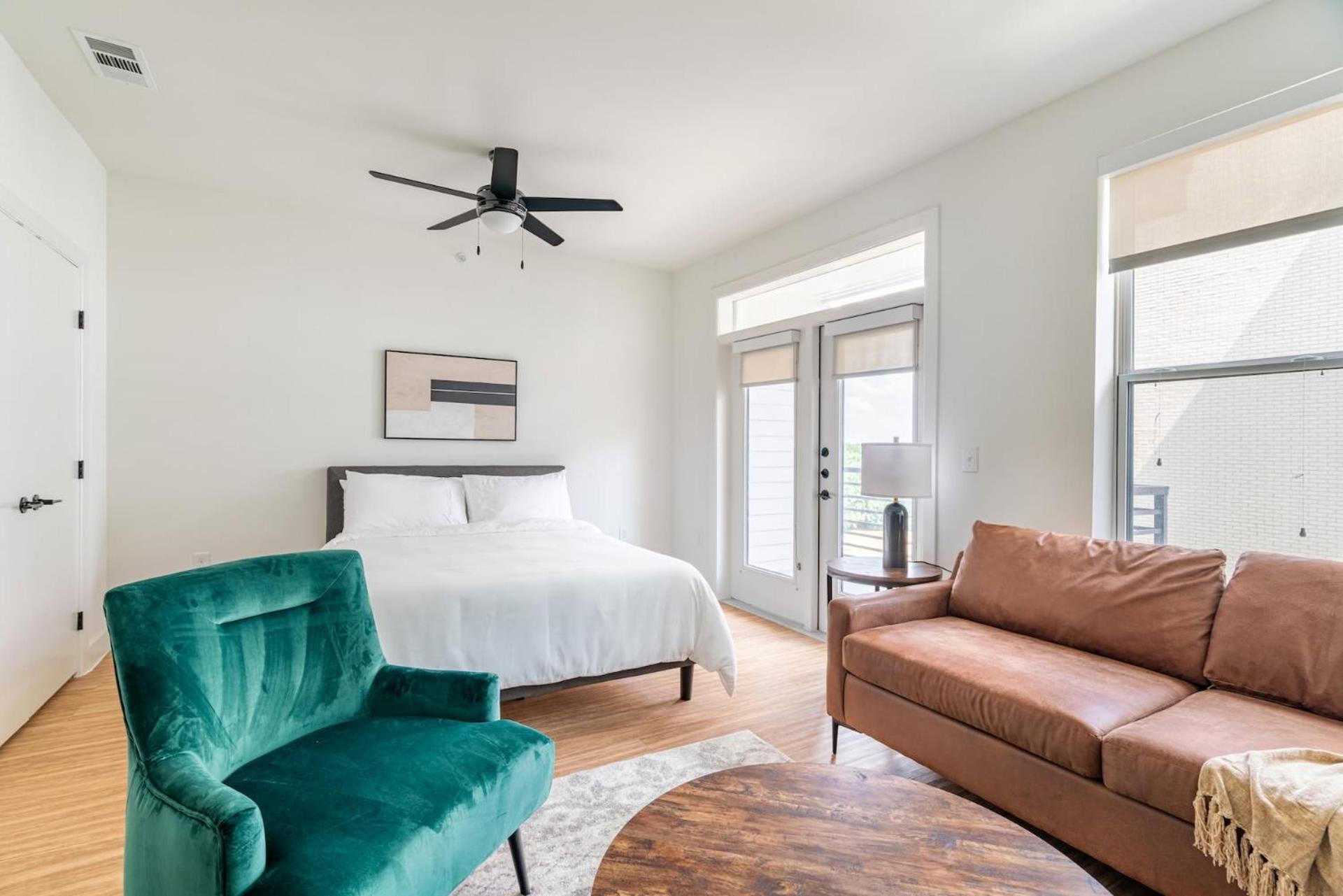 Apartment Eqr Weaver *