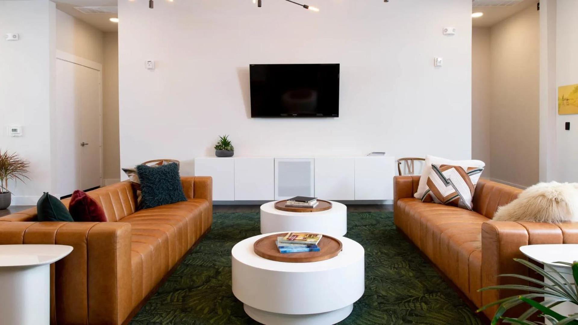 Apartment Stylish Downtown With Gym And Pool Access Austin