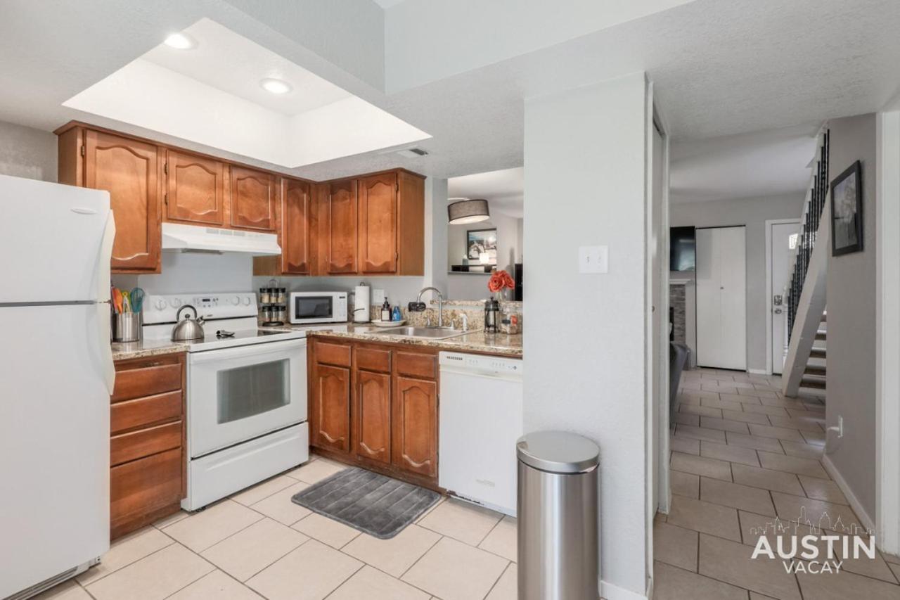 2 Miles To Dt Updated Pet-friendly For Four