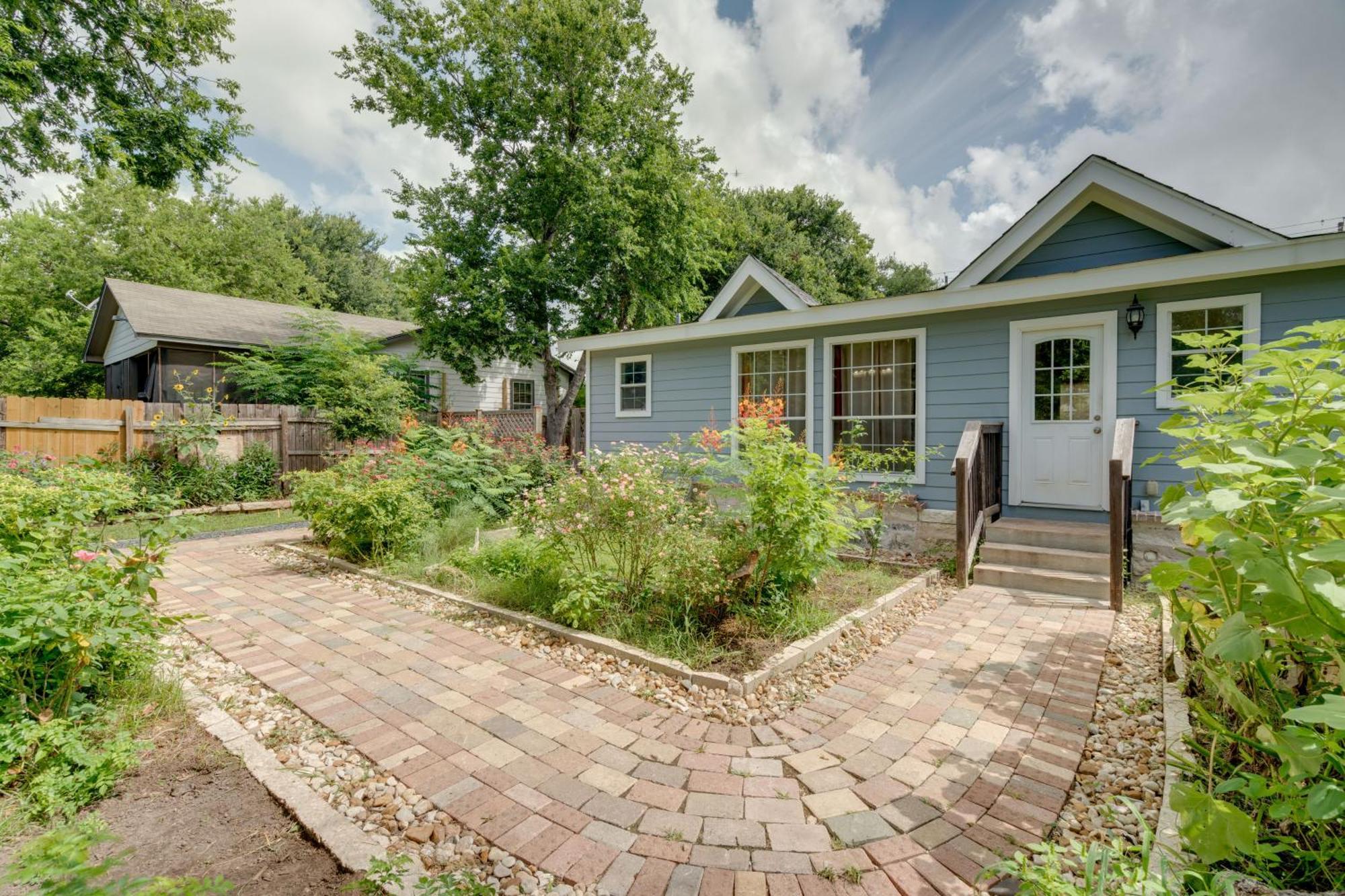 Holiday home With 2 Patios And Grill 6 Mi To Downtown