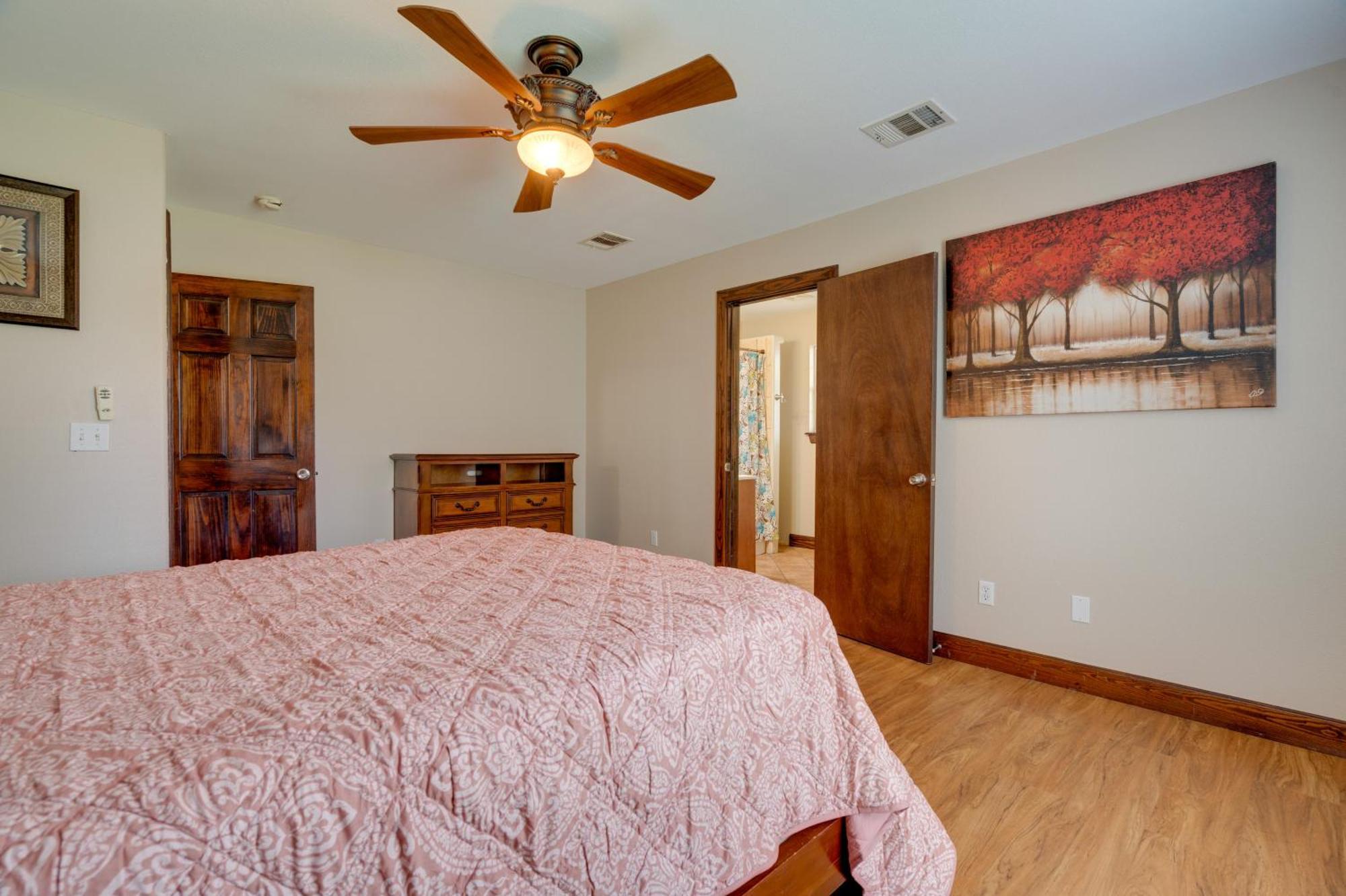 Holiday home With 2 Patios And Grill 6 Mi To Downtown Austin