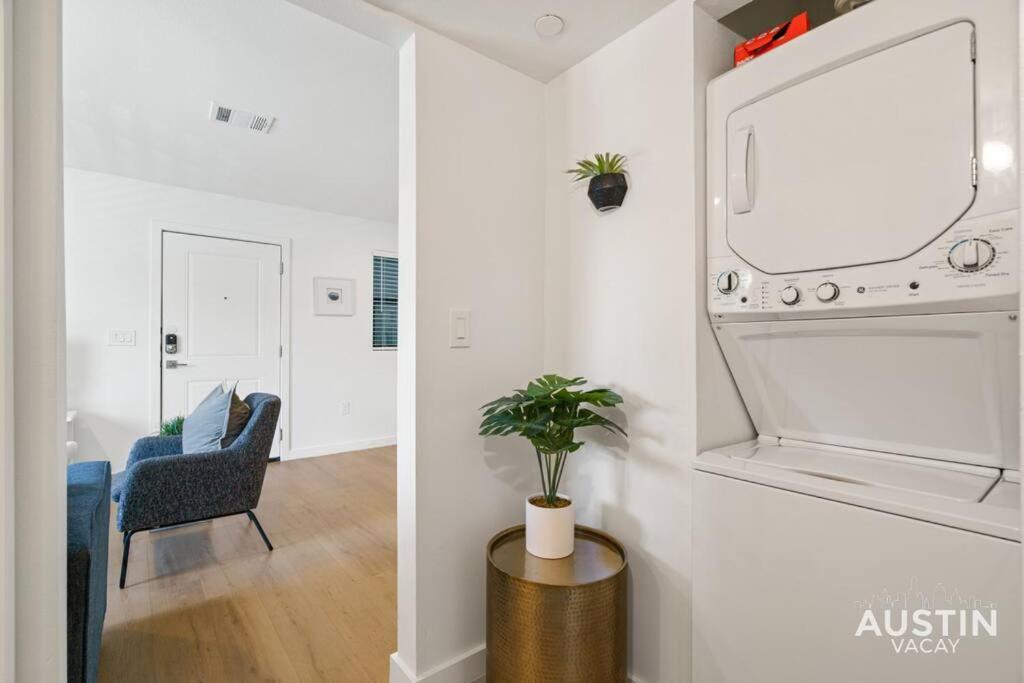 Apartment Prime Atx Location Steps To Coffee, Eats And