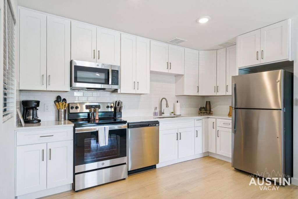 Prime Atx Location Steps To Coffee, Eats And * Austin