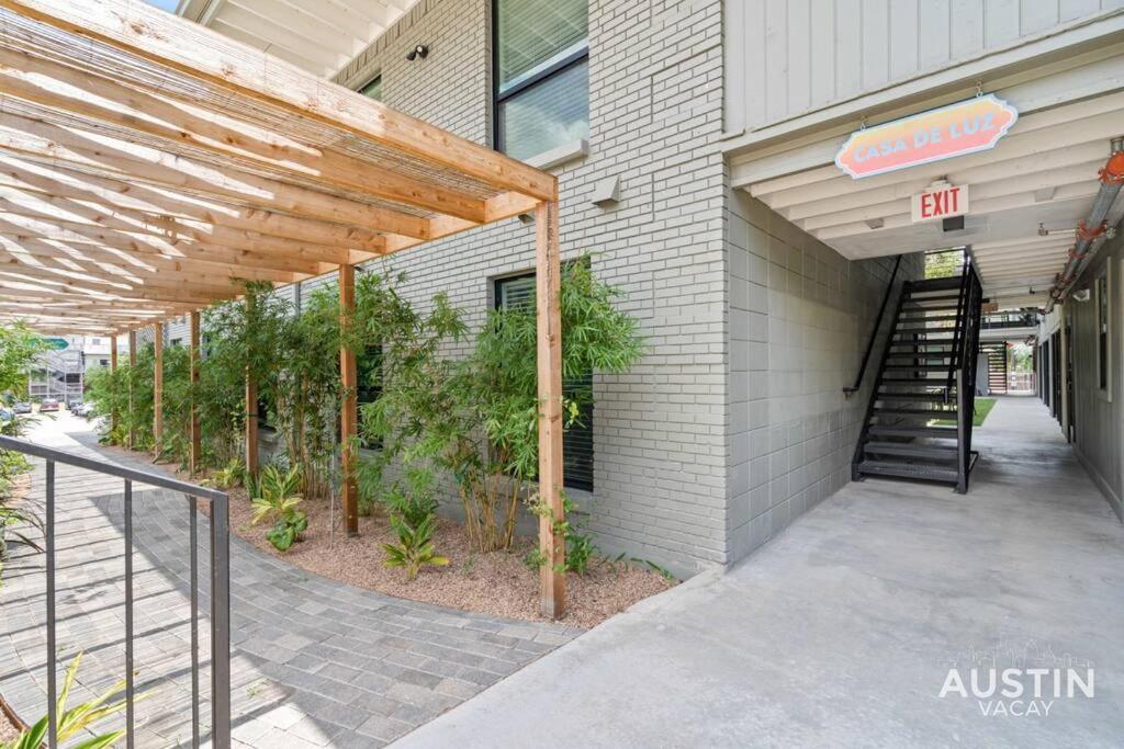 Apartment Prime Atx Location Steps To Coffee, Eats And