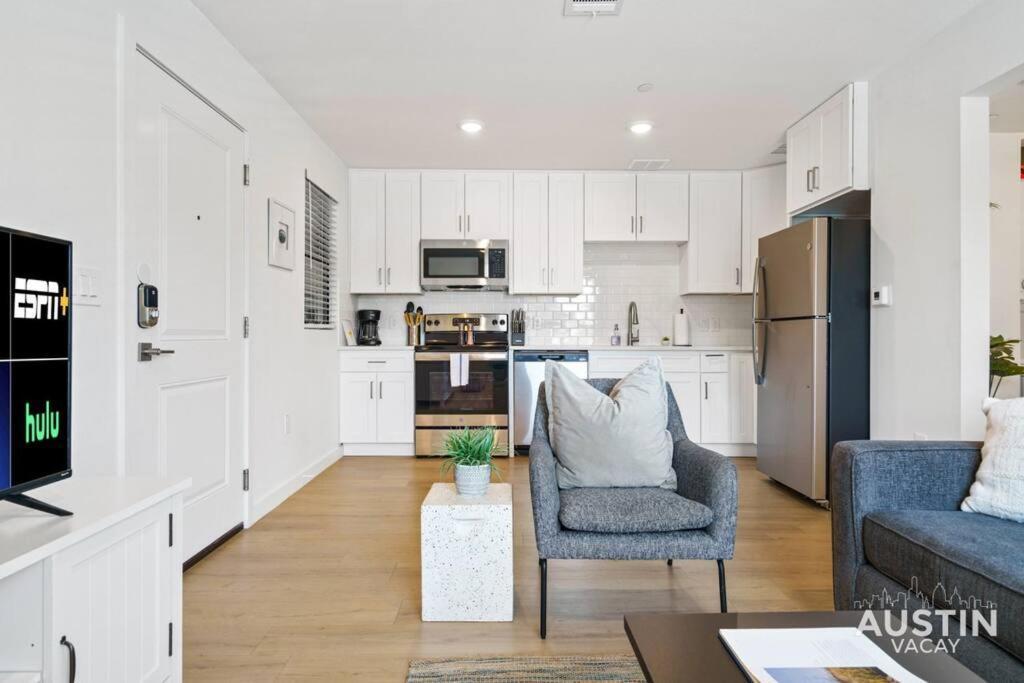Prime Atx Location Steps To Coffee, Eats And Austin
