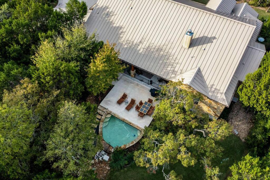 Holiday home Hill Country 5 Acre Ranch With Pool And Hill Country Views!