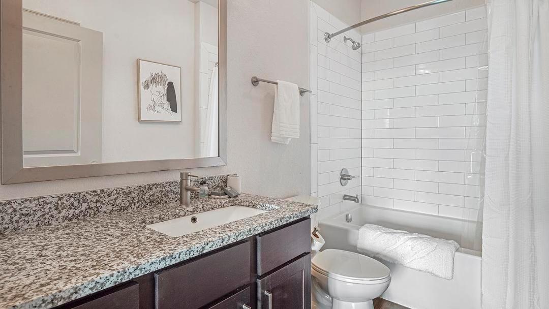 Landing At Bridge At Indigo - 2 Bedrooms In Avery Ranch Lakeline *