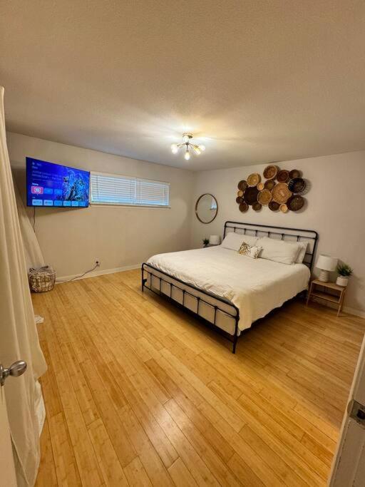 Apartment 2 Bed With Pool And Creek Views Near Congress Ave Austin