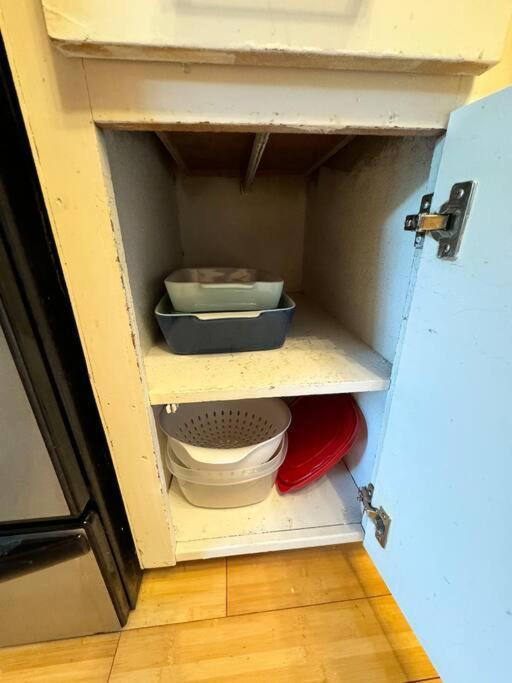 2 Bed With Pool And Creek Views Near Congress Ave Apartment *