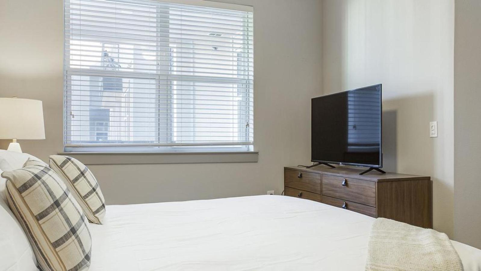 Landing - Modern With Amazing Amenities * Austin