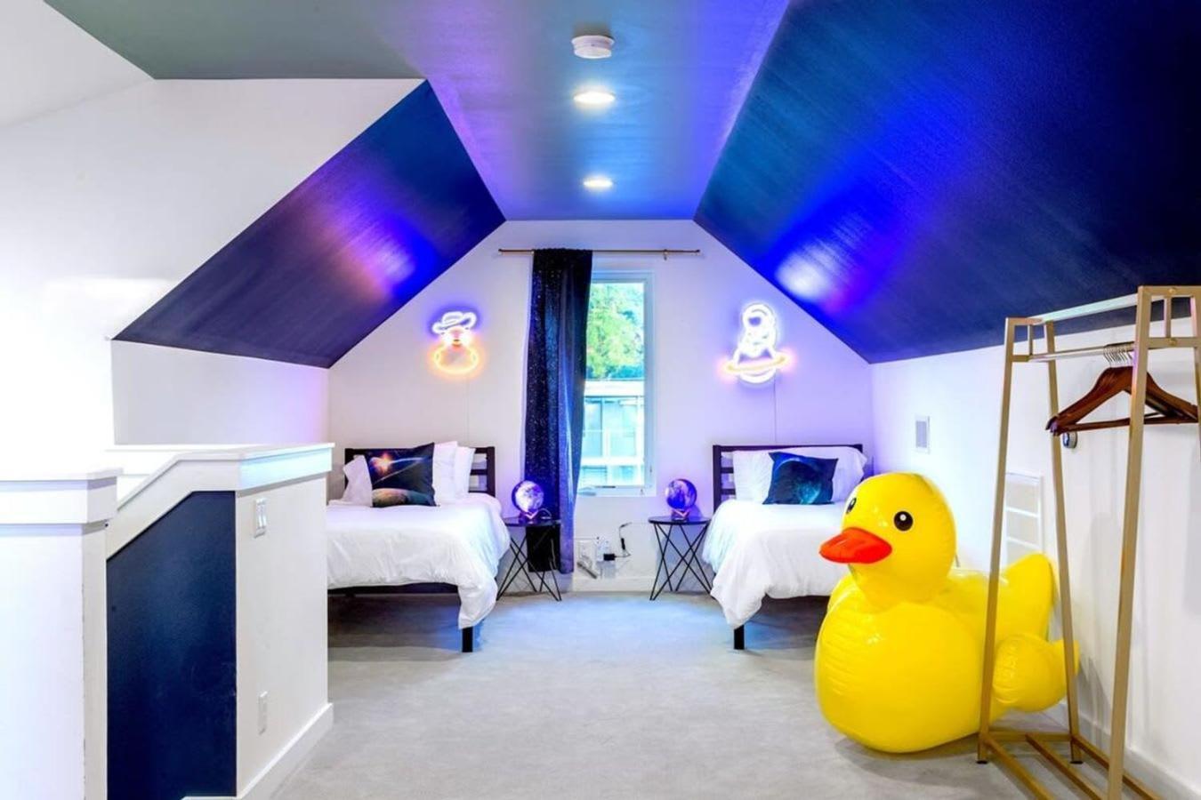 Hot Tub Club - Rainey Street - 6 Min Walk Holiday home Austin