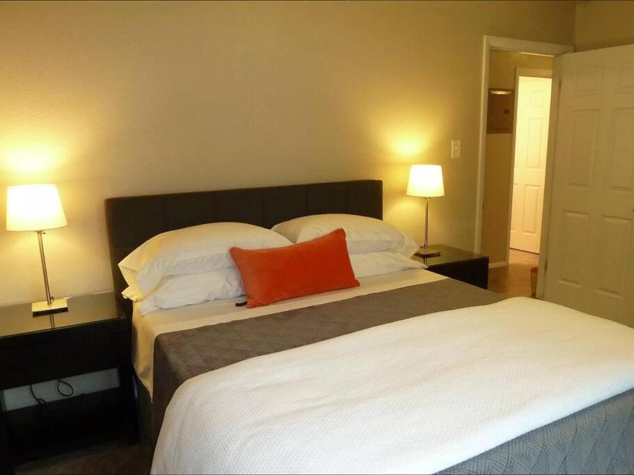Holiday home 3br Pet Friendly With Big Yard