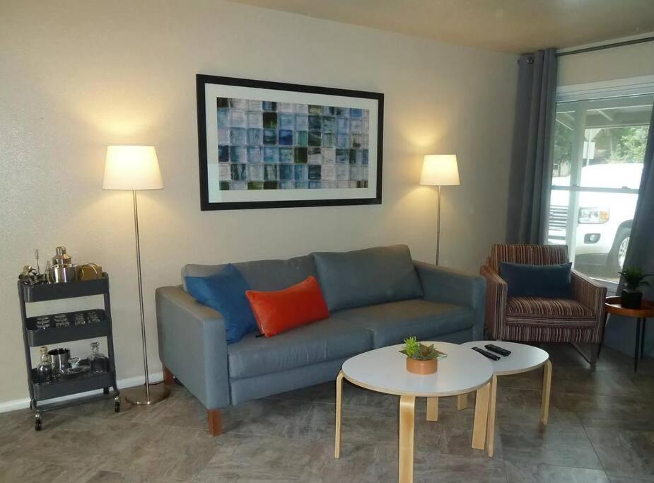 3br Pet Friendly With Big Yard