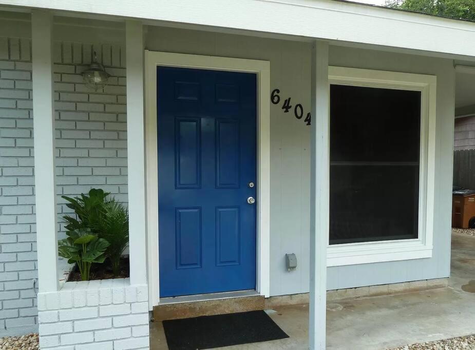 Holiday home 3br Pet Friendly With Big Yard
