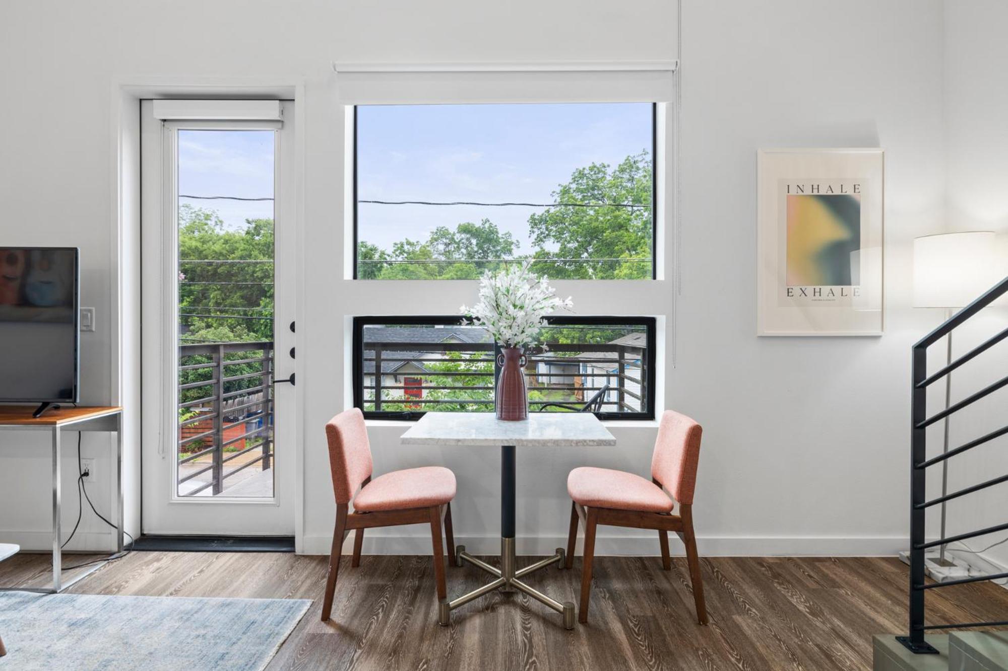 Holly House Apartment