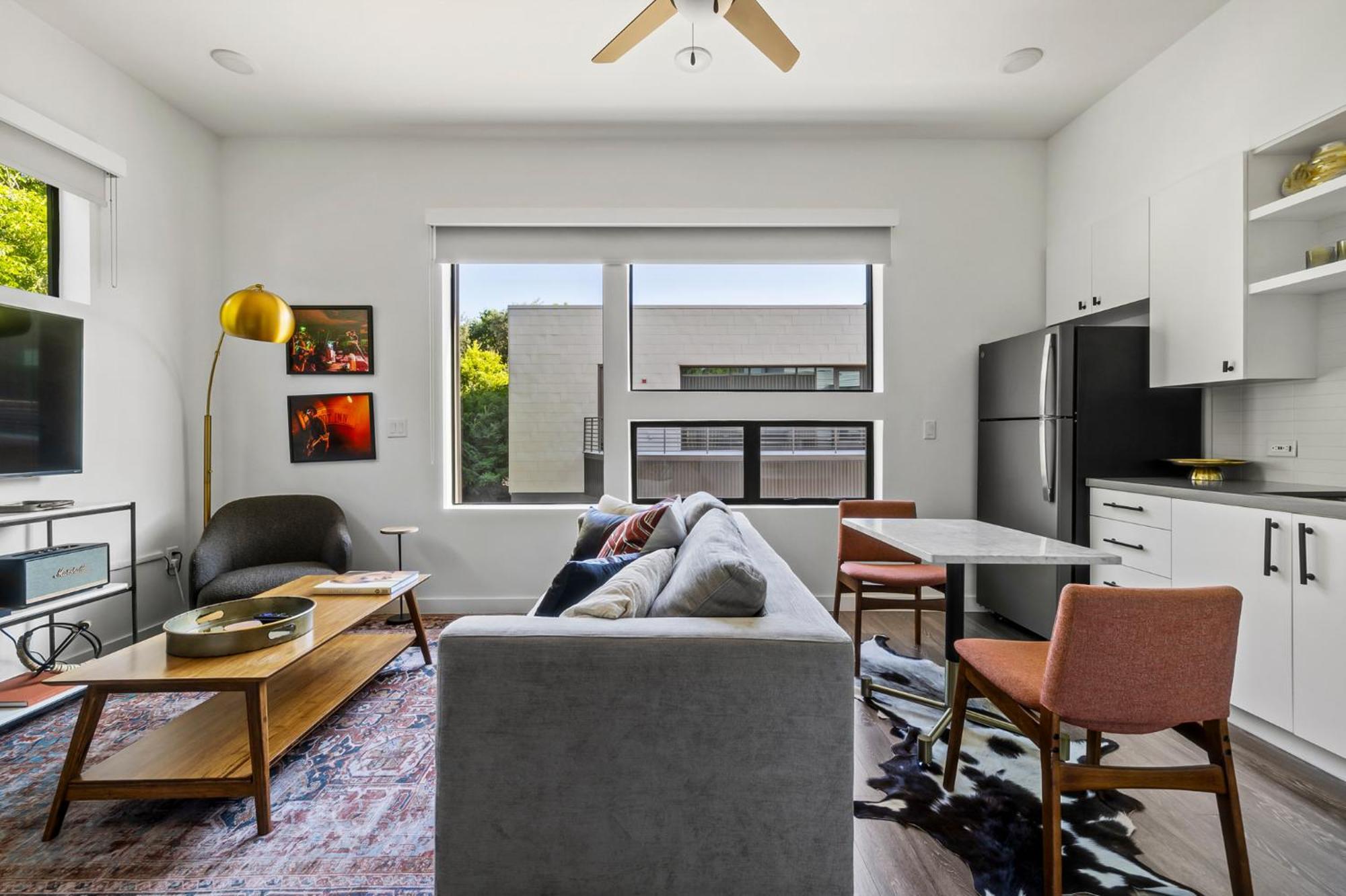 Holly House Apartment Austin