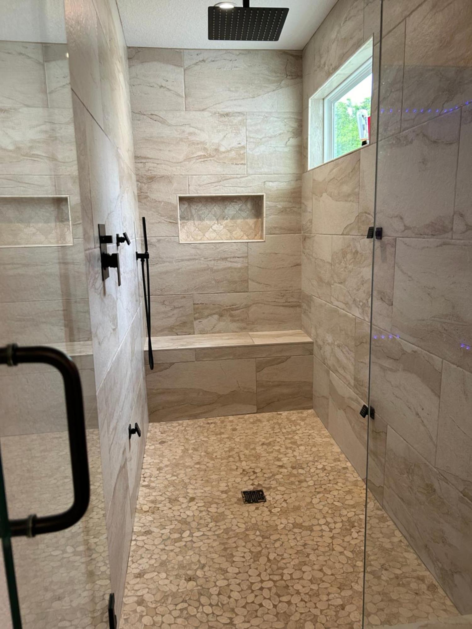 The Ultimate Luxurious Getaway * Austin