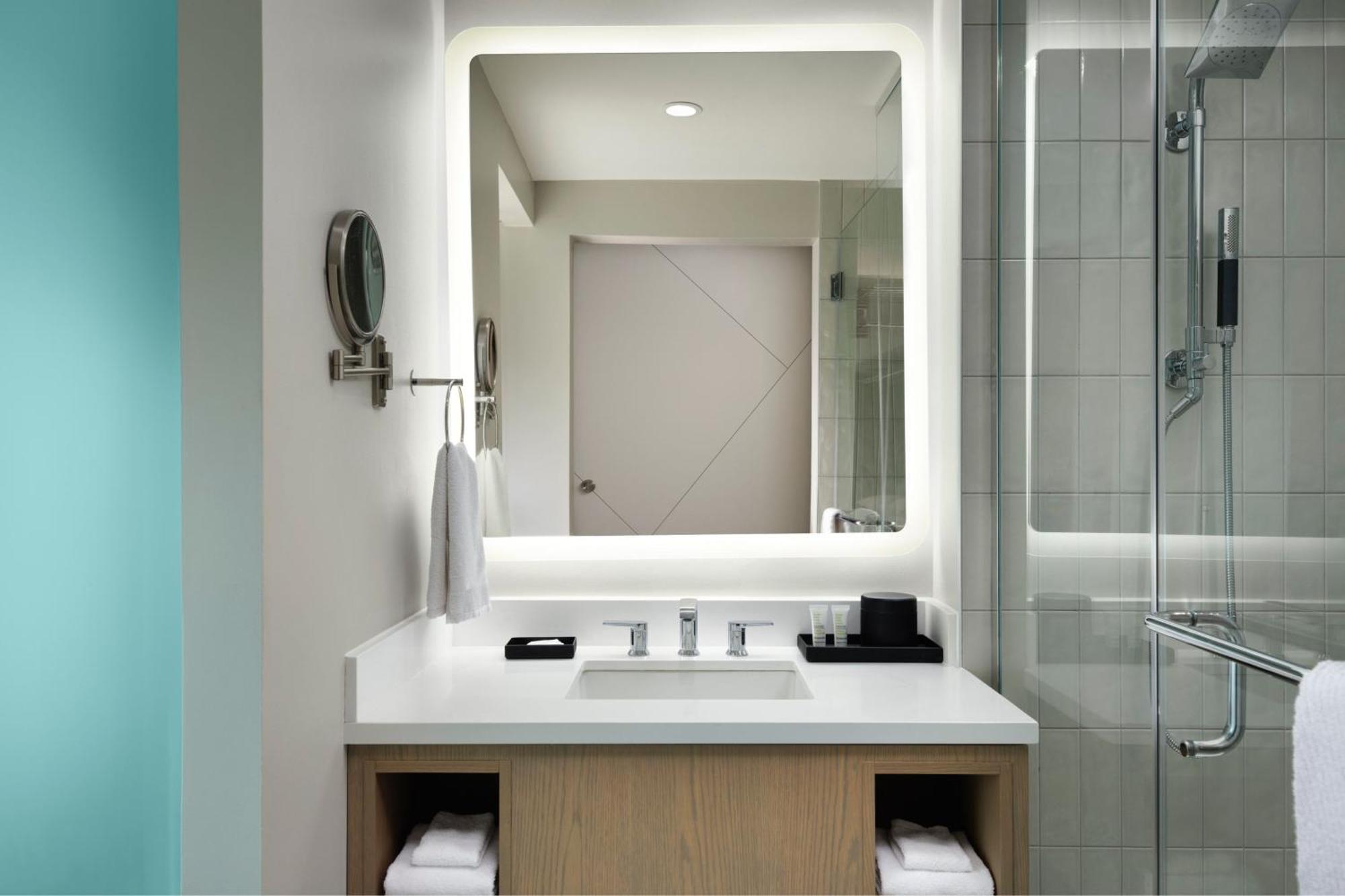 Marriott Downtown 4*