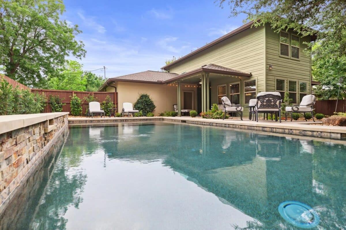 Holiday home South With A Pool
