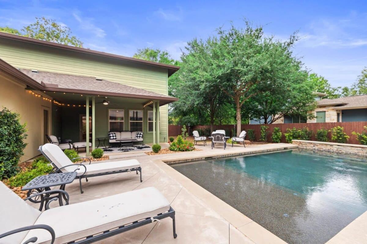 Holiday home South With A Pool