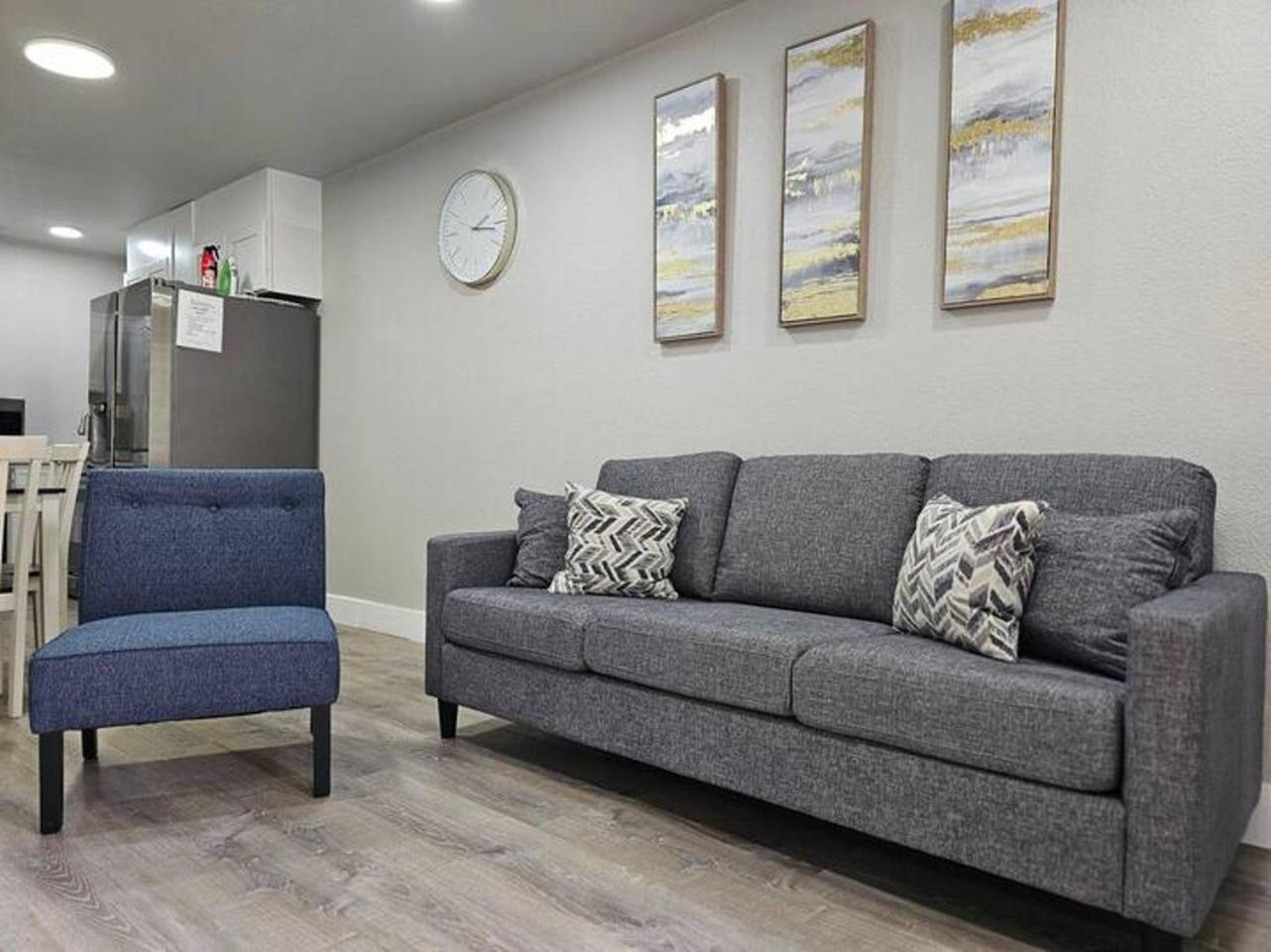 Holiday home Homey 2br Near Dt & Airport