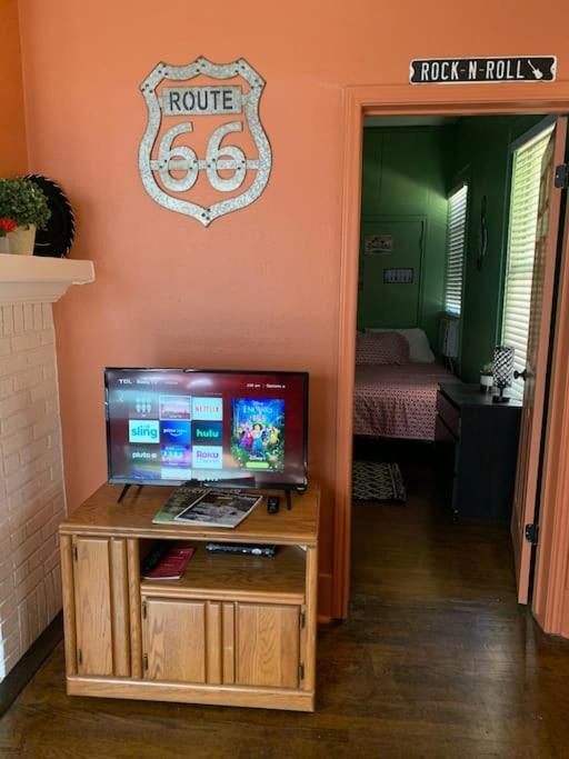 Apartment Great Location Downtown Austin-fenced Area For Dogs, Near Ut *