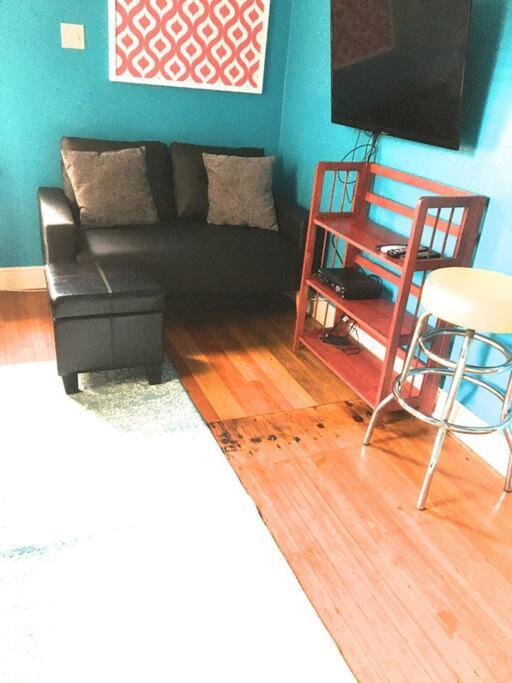 Great Location Downtown Austin-fenced Area For Dogs, Near Ut Apartment Austin