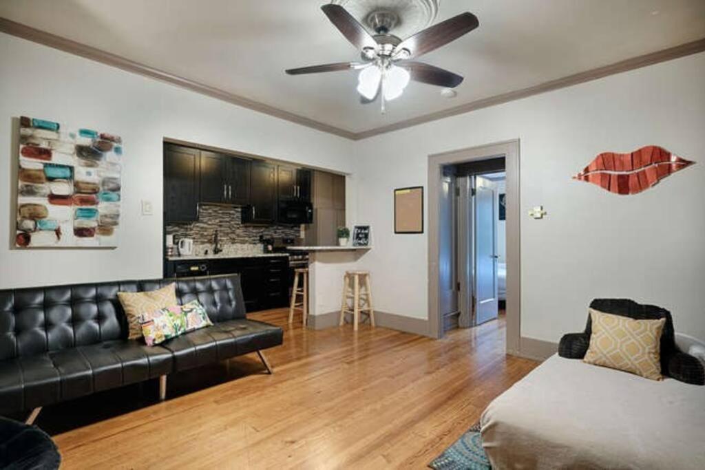 Apartment Great Location Downtown Austin-fenced Area For Dogs, Near Ut