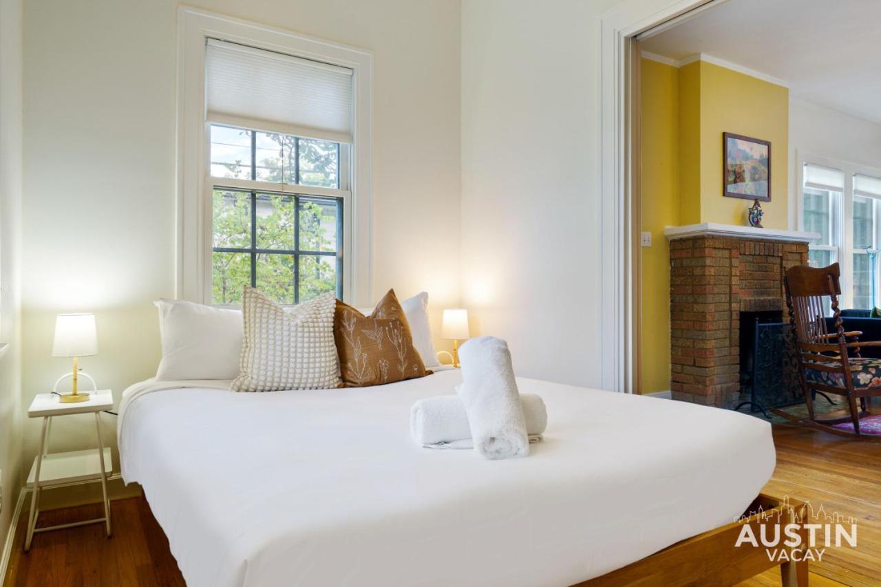 Charming Vintage House In Zilker With Hot Tub And Parking