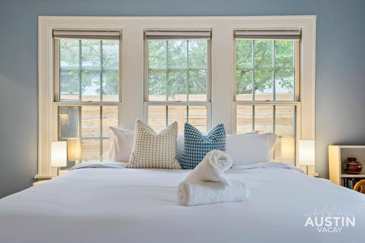 Charming Vintage House In Zilker With Hot Tub And Parking Holiday home