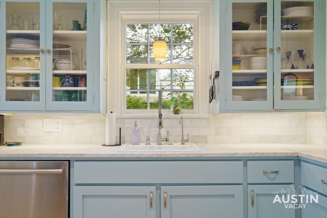Charming Vintage House In Zilker With Hot Tub And Parking *