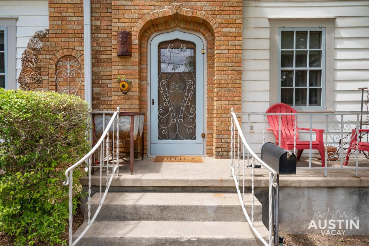 Holiday home Charming Vintage House In Zilker With Hot Tub And Parking *