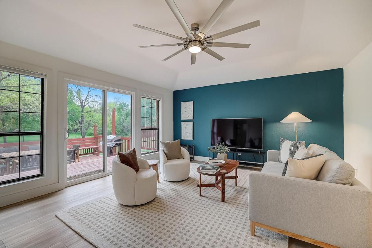 Dunlap Oasis Spacious 5br 12mi To Dt Holiday home Austin
