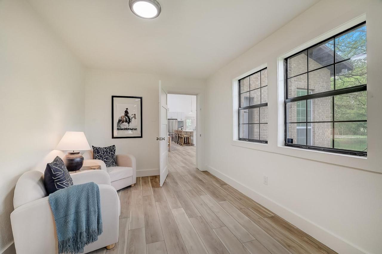 Holiday home Dunlap Oasis Spacious 5br 12mi To Dt Austin