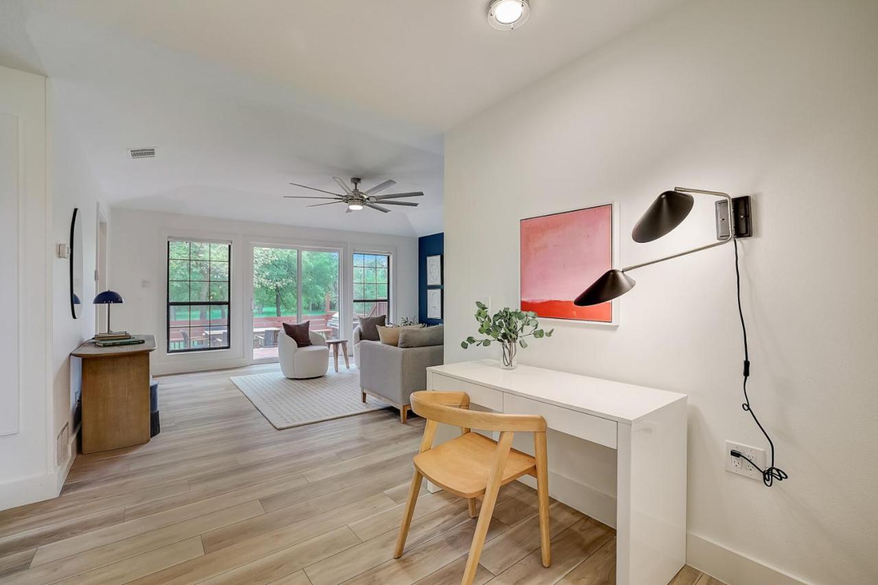 Dunlap Oasis Spacious 5br 12mi To Dt Austin