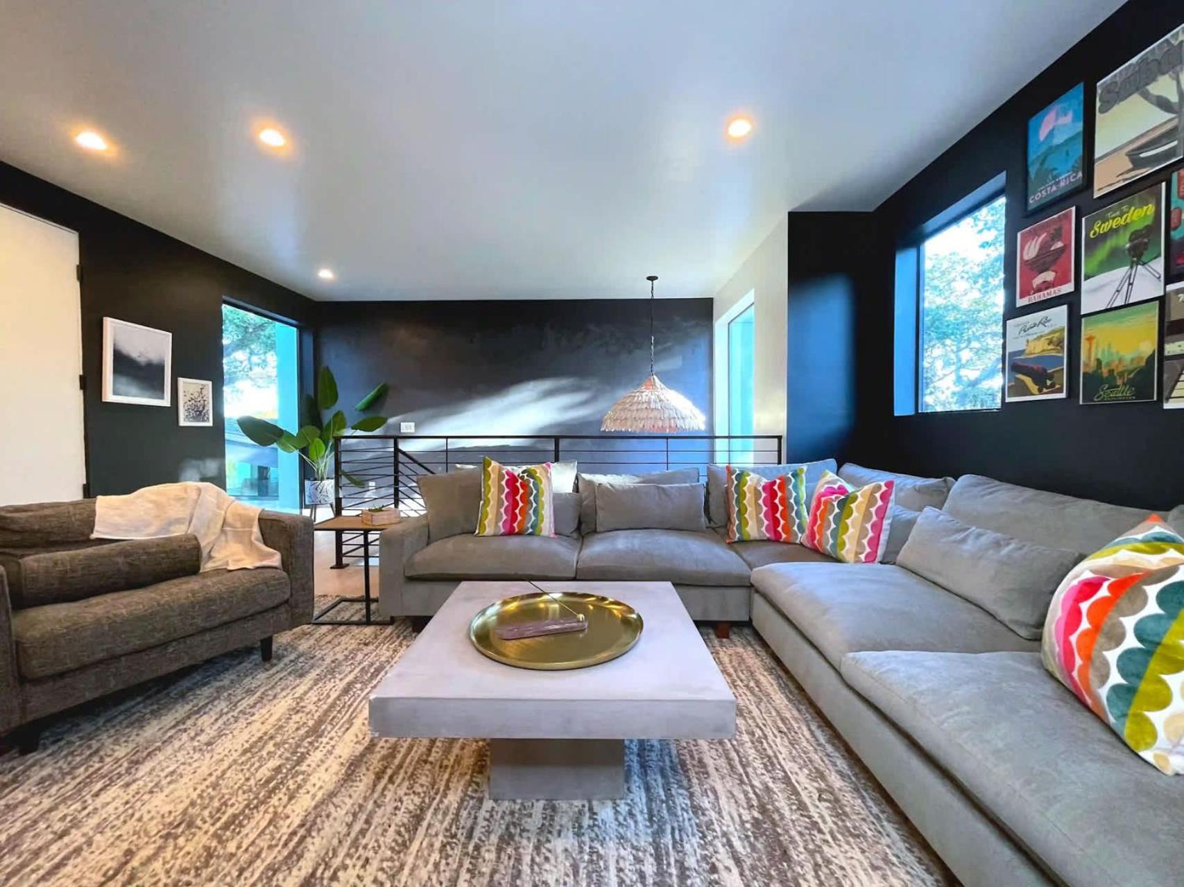 Eastside Mansion With Pool - Rainey St - 7 Min Drive Austin