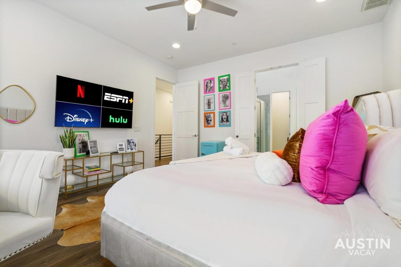 Holiday home Urban Oasis 1 Mile From Ut Garage And Rooftop