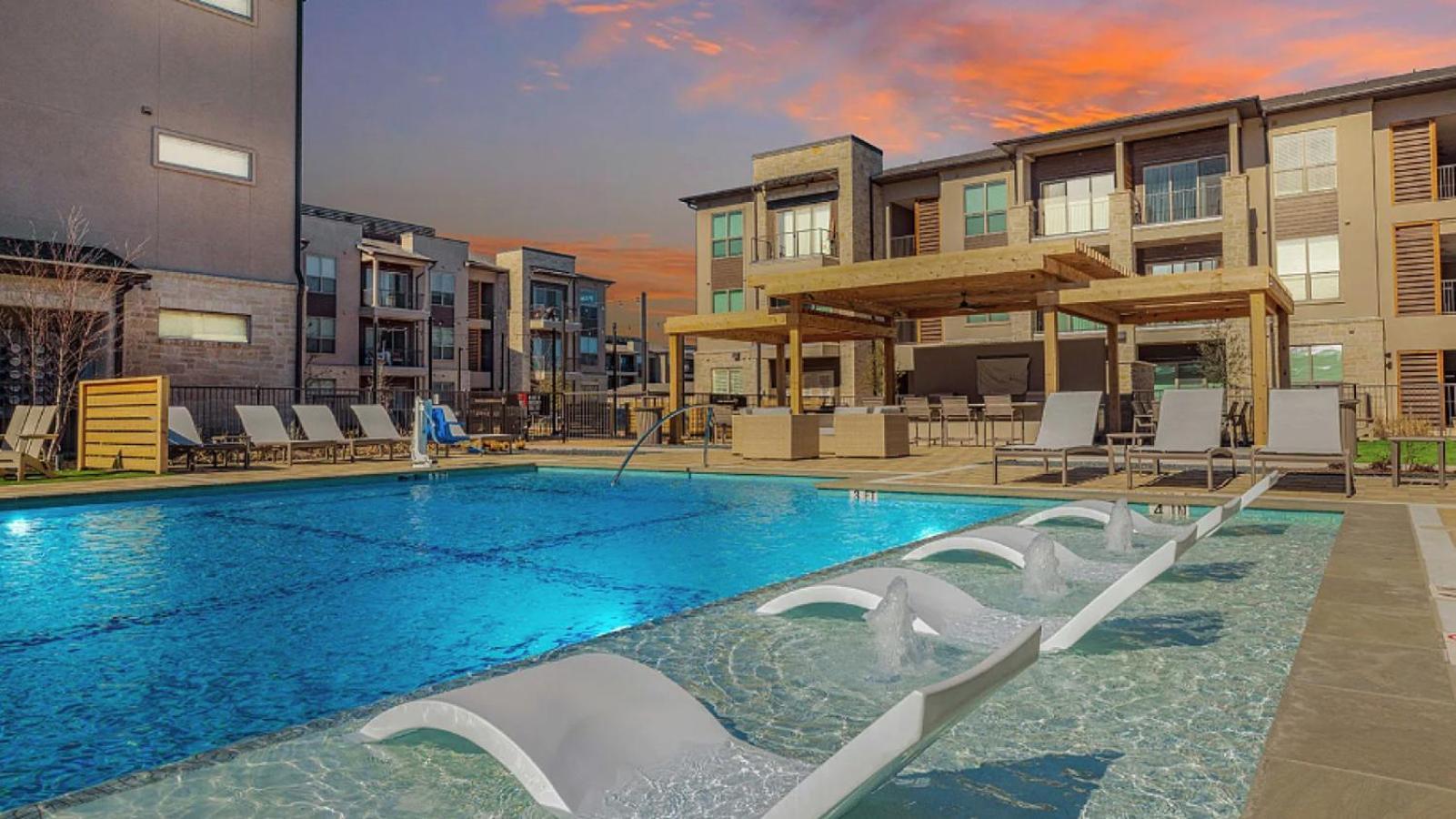 Landing At The Haywood - 1 Bedroom In Slaughter Creek Apartment Austin