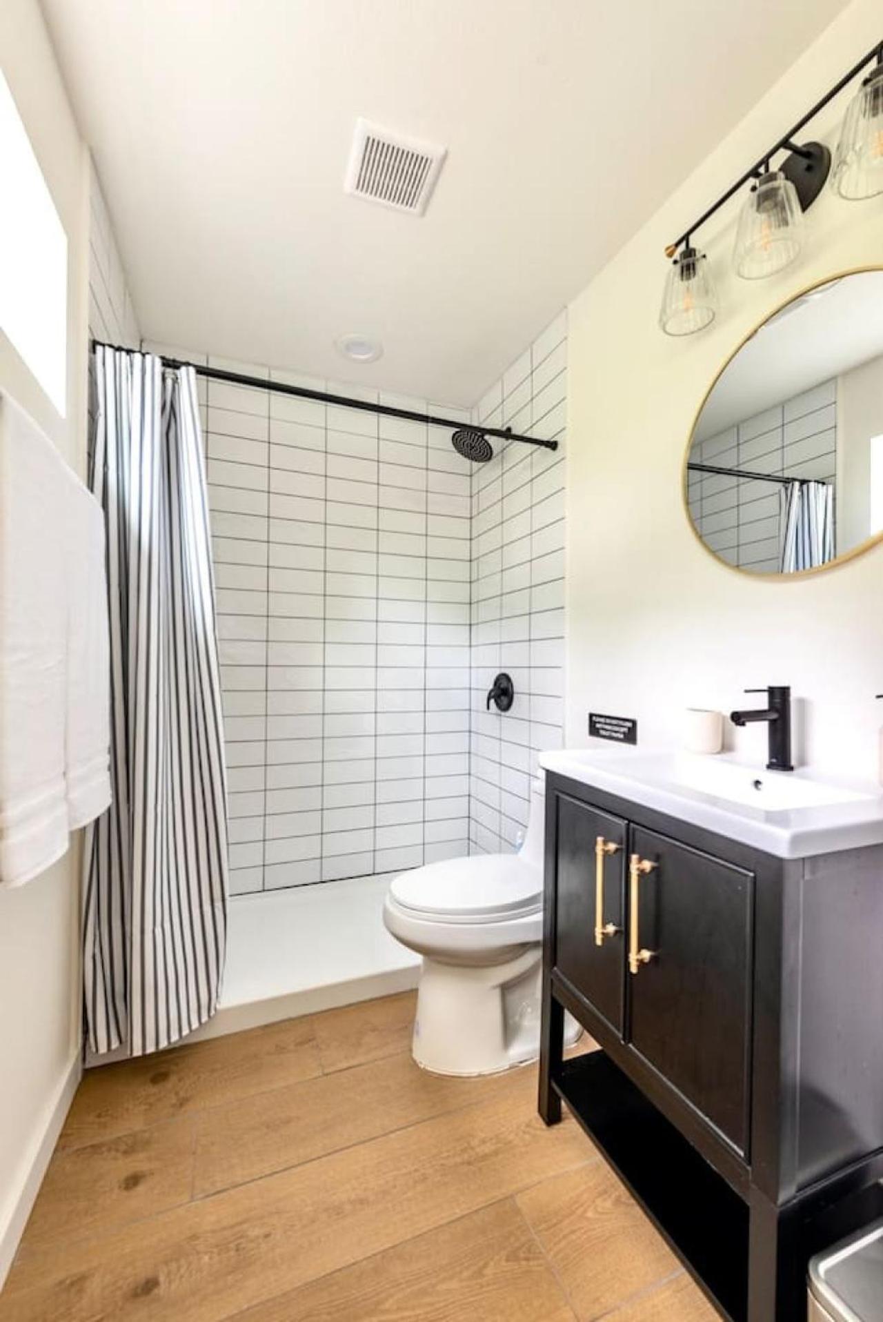 Extended Retreat - Cozy Yet Spacious Tiny Gem *